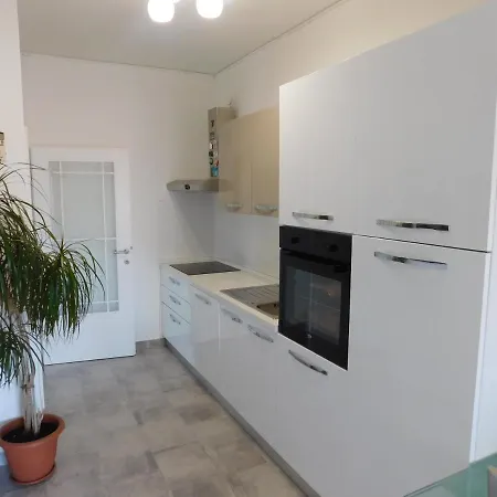 Great View Comfortable Whit Free Parking