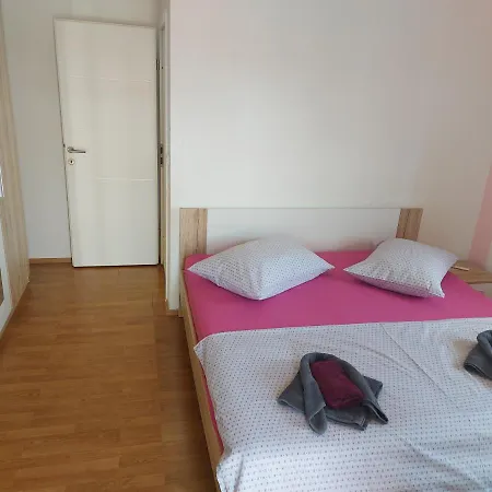 Great View Comfortable Whit Free Parking