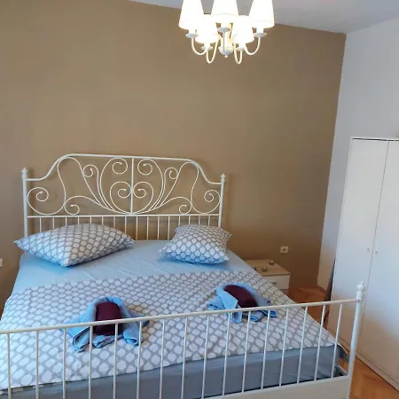 Great View Comfortable Whit Free Parking *