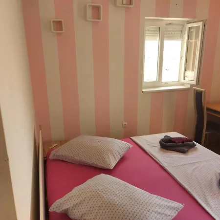 Great View Comfortable Whit Free Parking